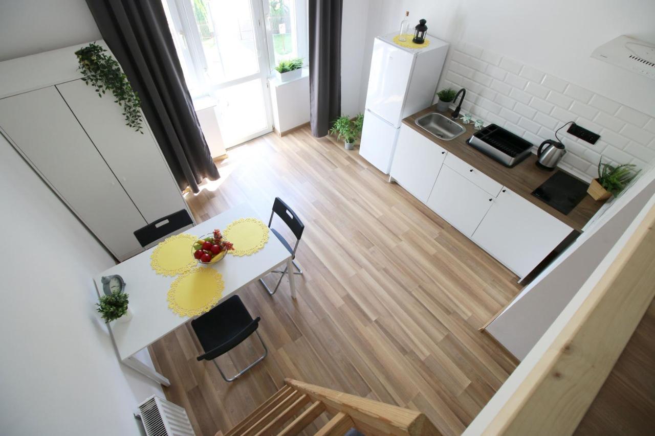 Sunny Studio In The City Center 罗兹 外观 照片